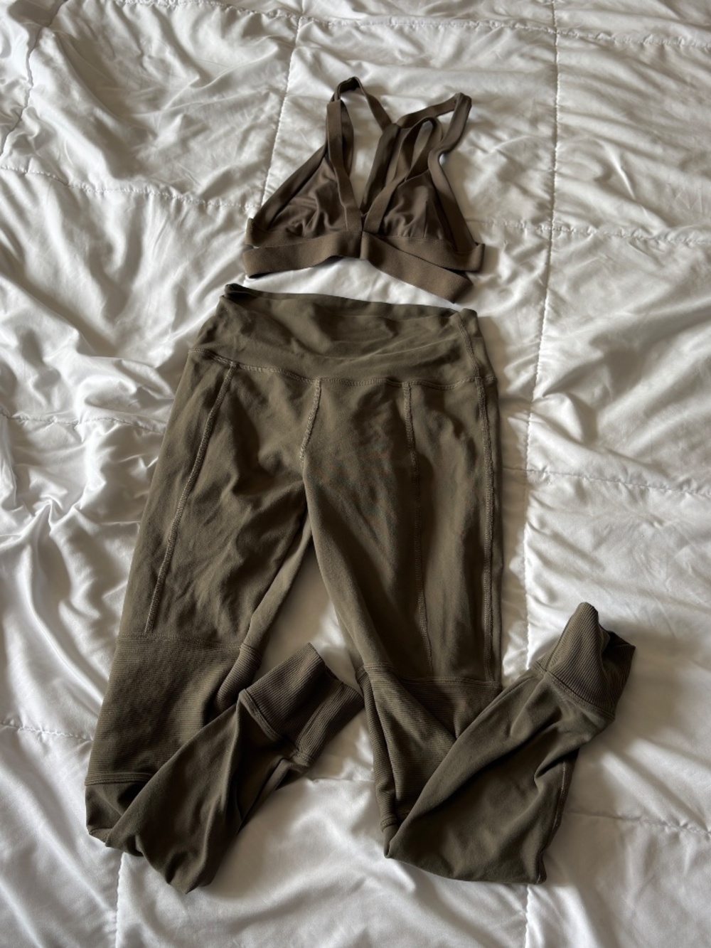 ALO Yoga Olive Green Leggings & Sports Bra Set